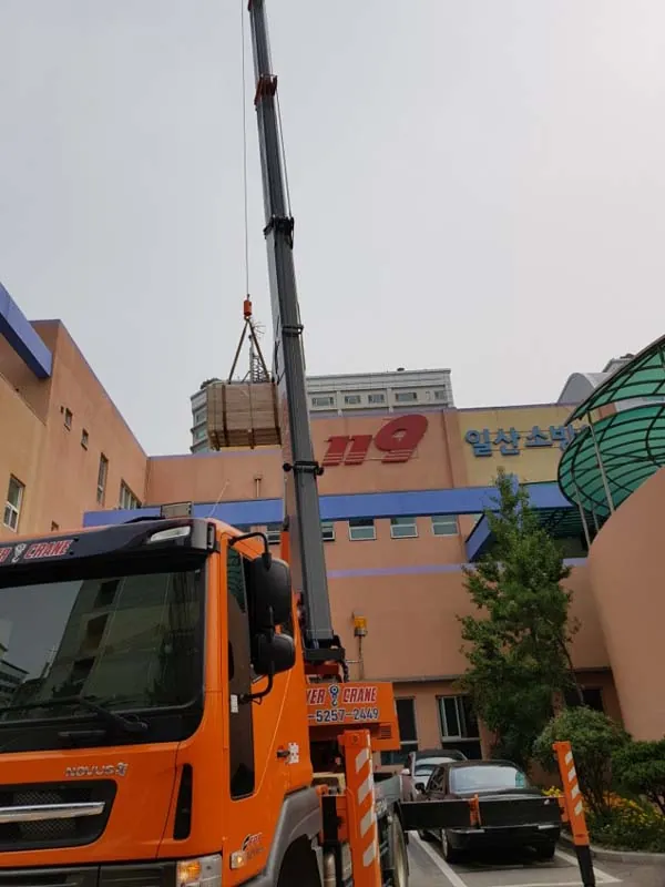 파워크레인 크레인 작업 현장